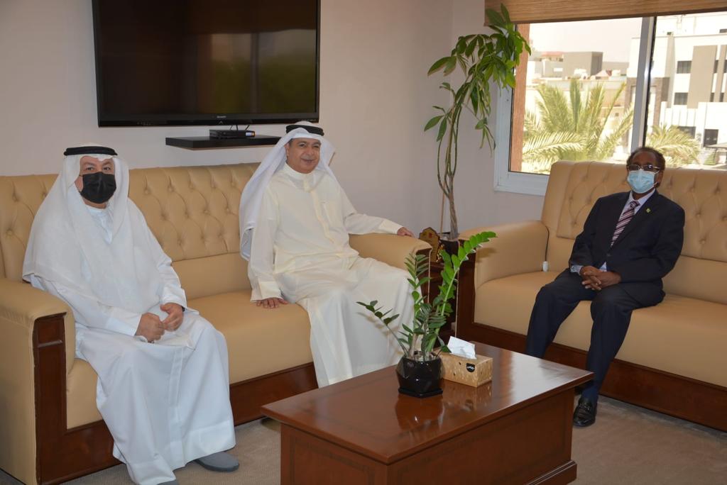 Visit of His Excellency to General Secretariat of Awqaf
